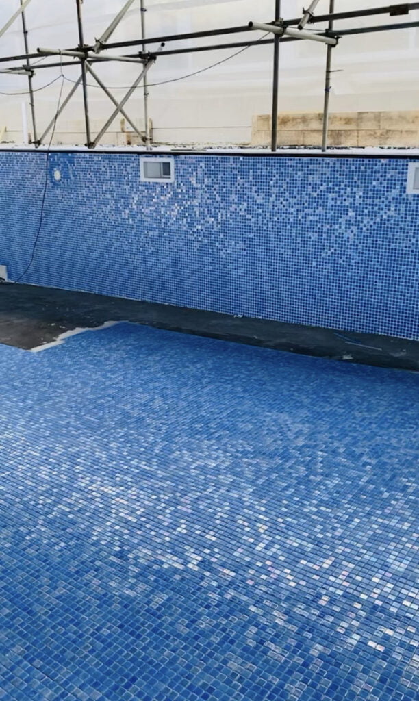 Pool tiles