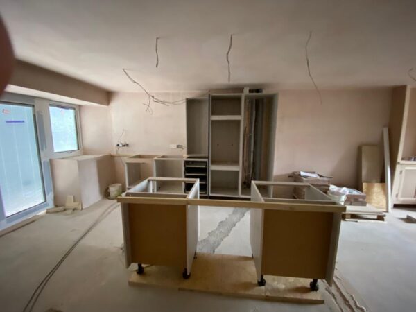 Polmanter holiday cottage renovation on the ground floor sees the kitchen starting to take shape